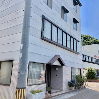 ホテルかねまん外観